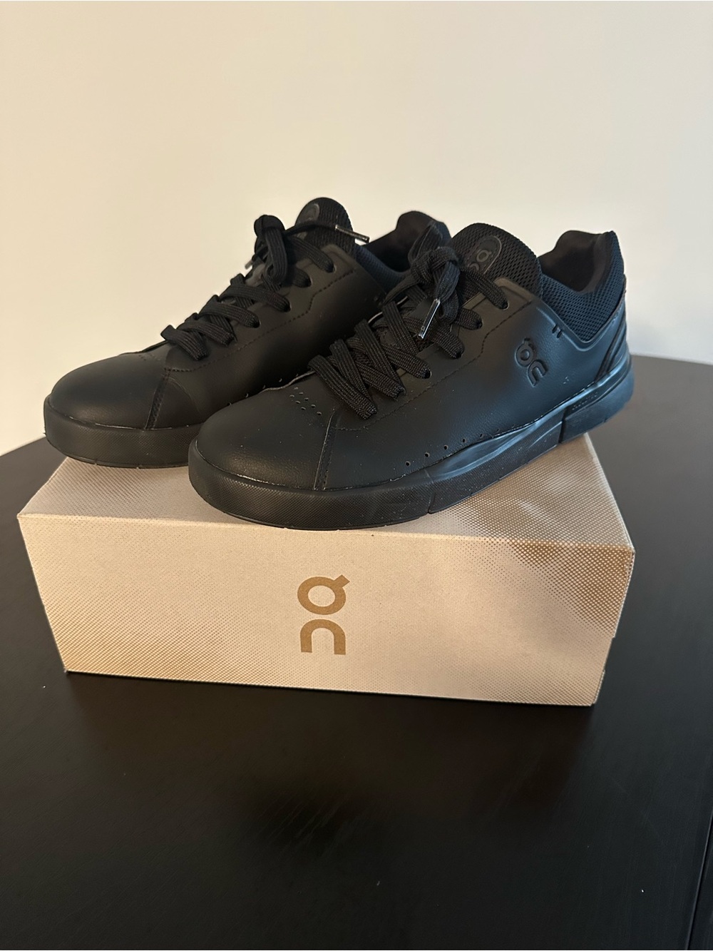 On Running Men’s Low-Top Sneakers in Black